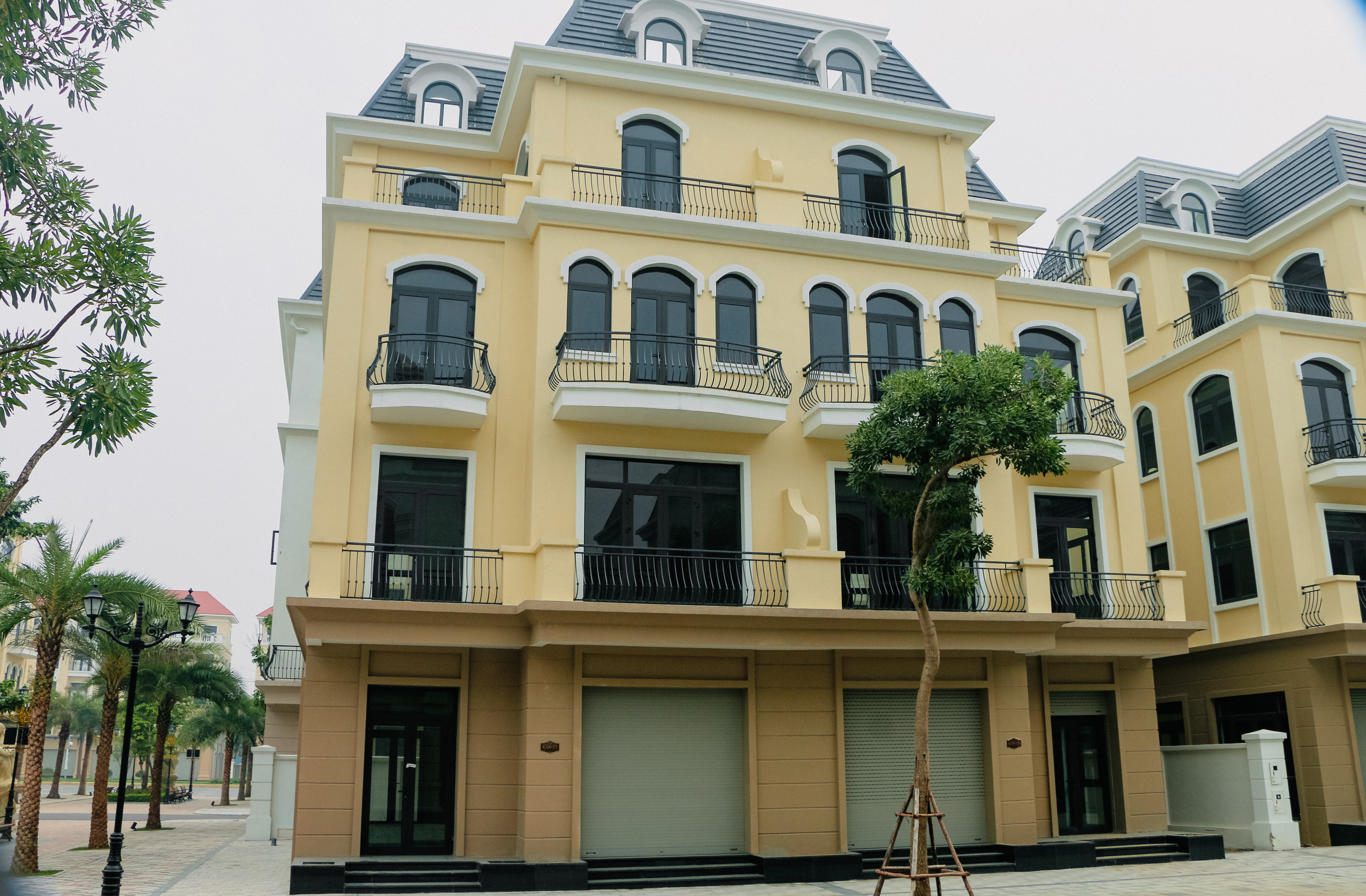Cần bán nhà liền kề Kinh Đô 3, đối diện Quảng Trường Kinh Đô Ánh Sáng Vinhomes Ocean Park 2 - DT: 148m2